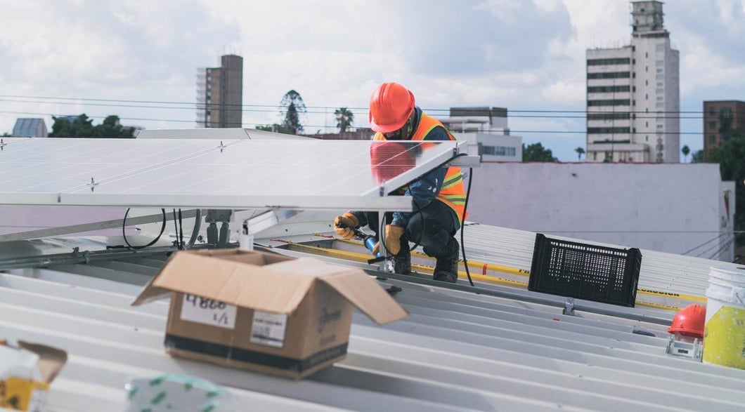 Mantenimiento de cubiertas en naves industriales